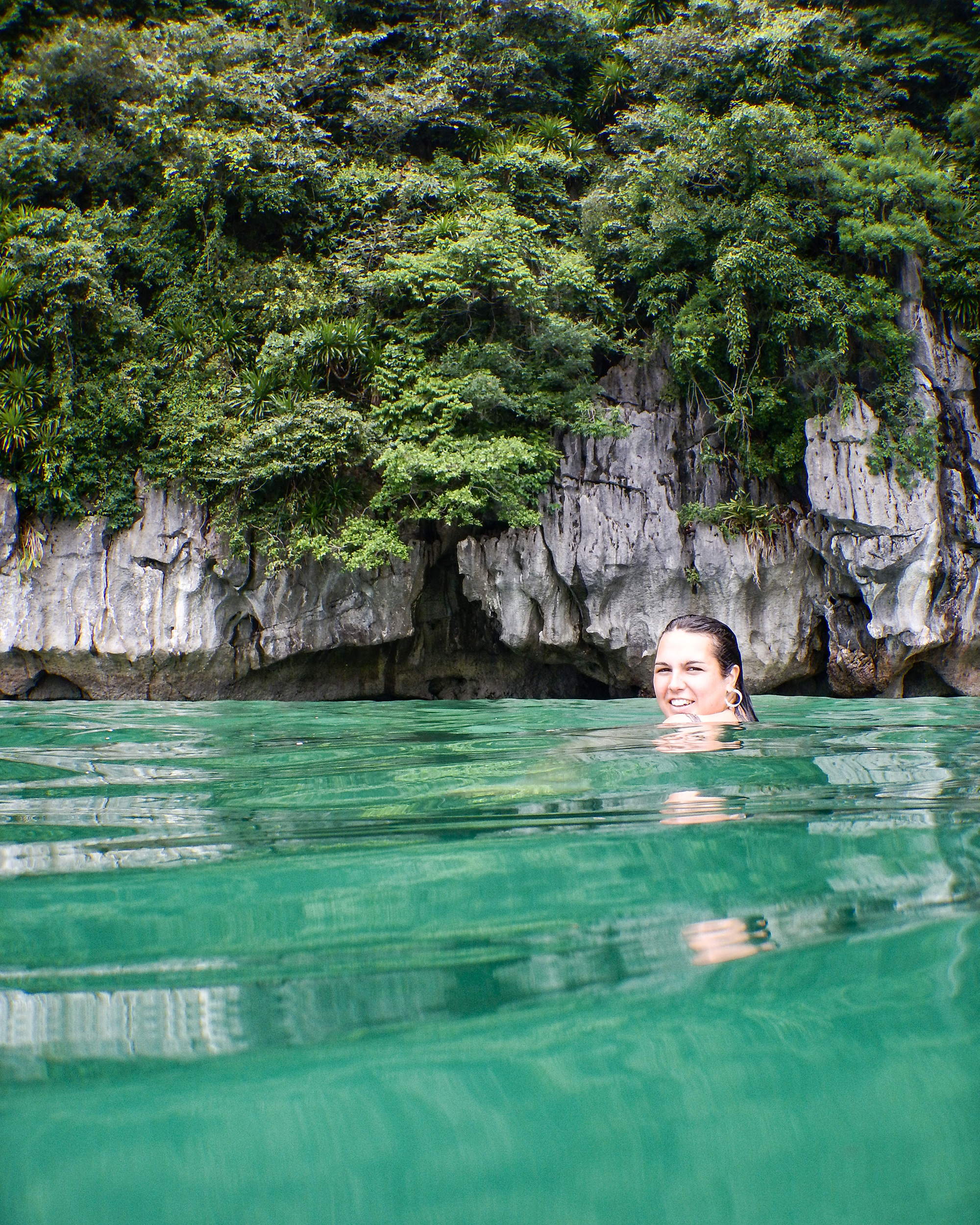 4_catba_vietnam_yeswetravel