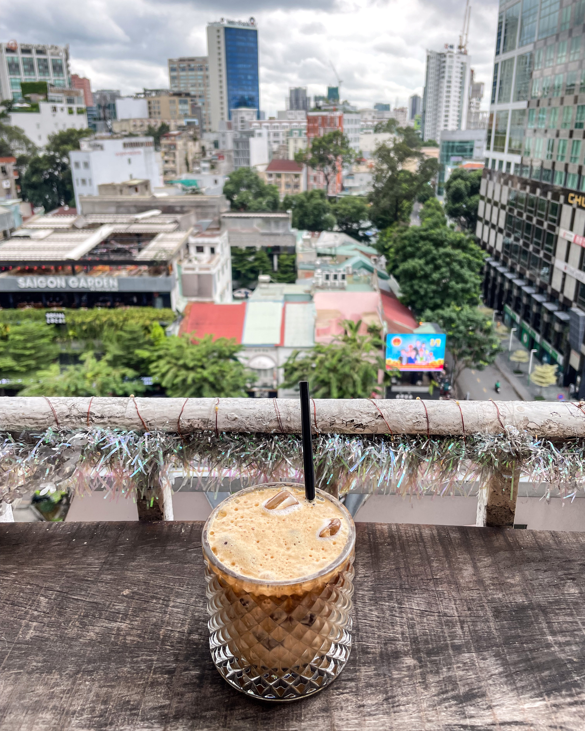 4_coffee_saigon_vietnam_yeswetravel