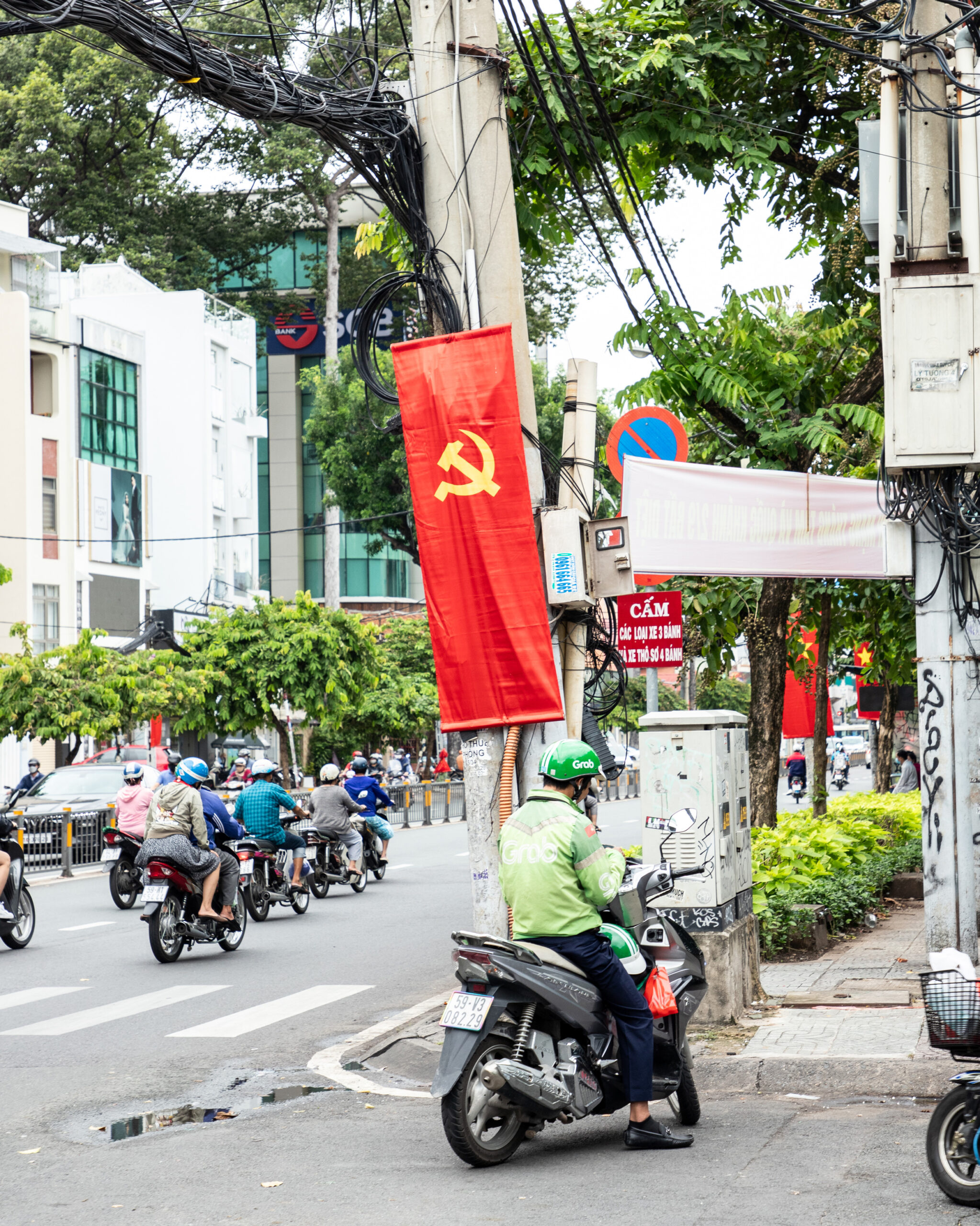 9_city_saigon_vietnam_yeswetravel